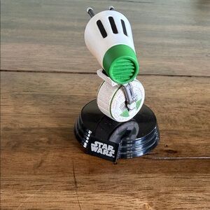 Star Wars Droid with Green and White Accents